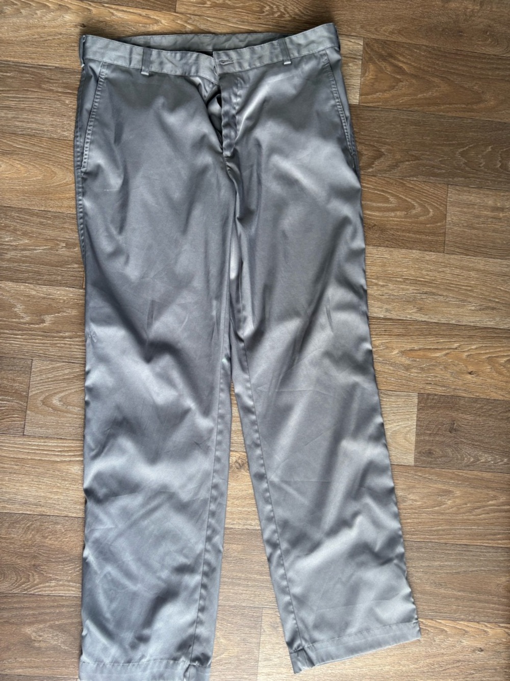 Nike Men's Light Gray Chino Pants